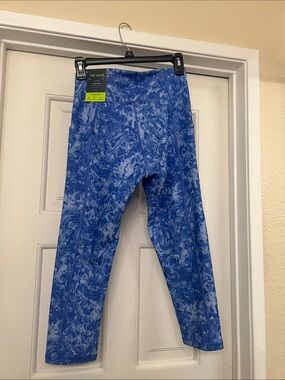 tek gear Blue Marble Performance Leggings